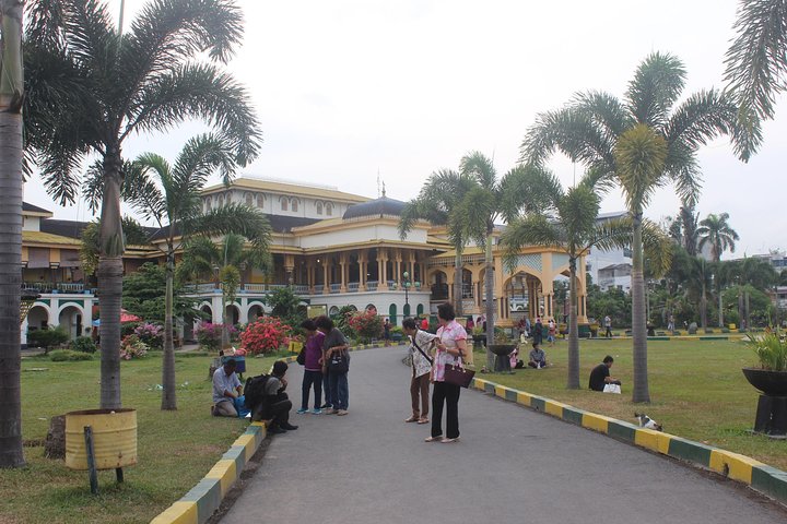 Medan Fullday Tour