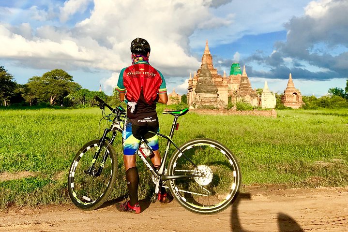 Bagan Cycling Tour ( Villages & Temples Cycling Explorer)
