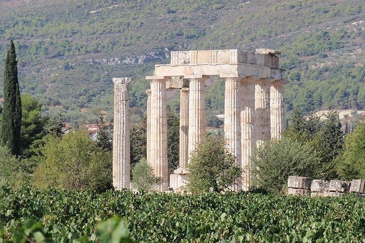 Wine Tour Nemea: The Lion of Nemea