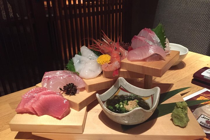 Kanazawa Private Tour with a Local – Highlights & Hidden Gems