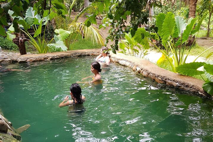 Horseback Riding Tour to Natural Hot Springs in Puerto Escondido