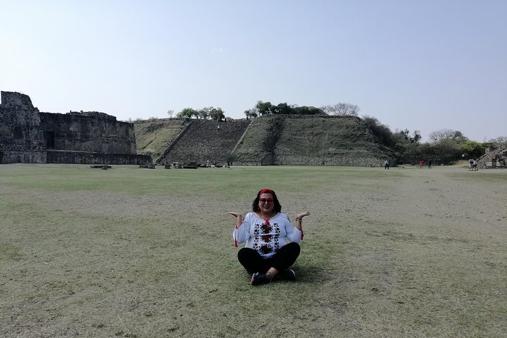 Monte Alban Guided Half Day Tour