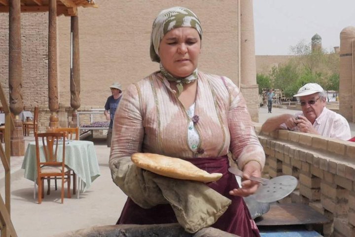Master Class - Uzbek Bread (Khiva)
