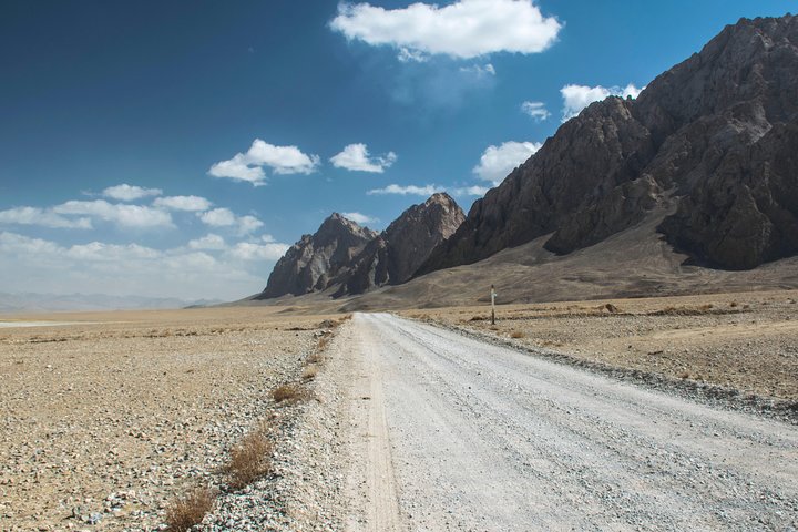 Osh to Dushanbe on Pamir Highway in 7 days