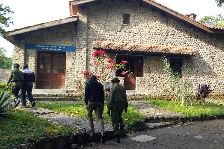 9 Days Congo Rwenzori Mountain hiking – Reaching Peak Margherita (5109 m of alt)