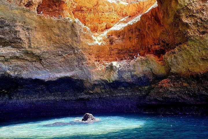 Portimão: Benagil Caves Speedboat Tour