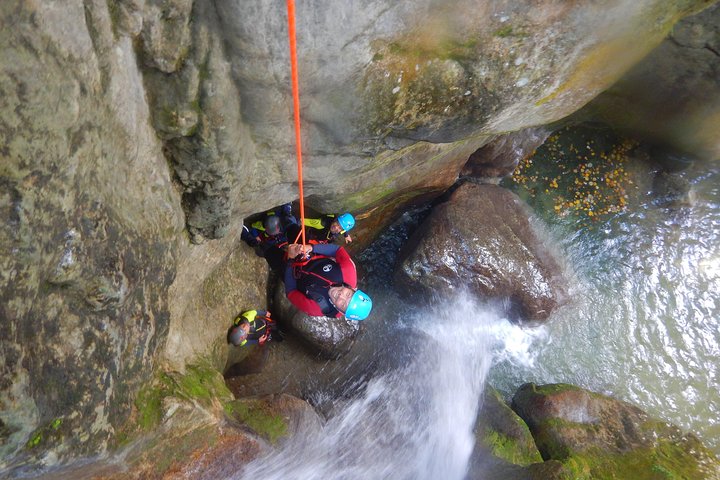 First canyoning in Grenoble in the Vercors