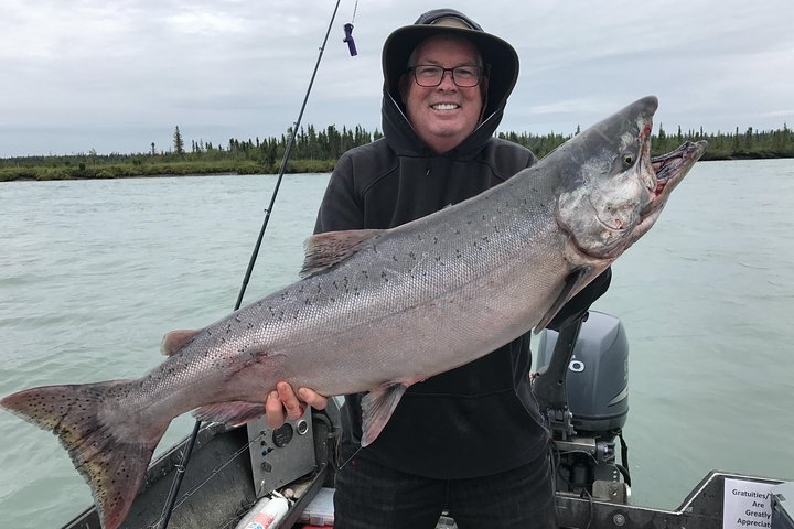 Full day Alaska Salmon Fishing on the Kenai Peninsula