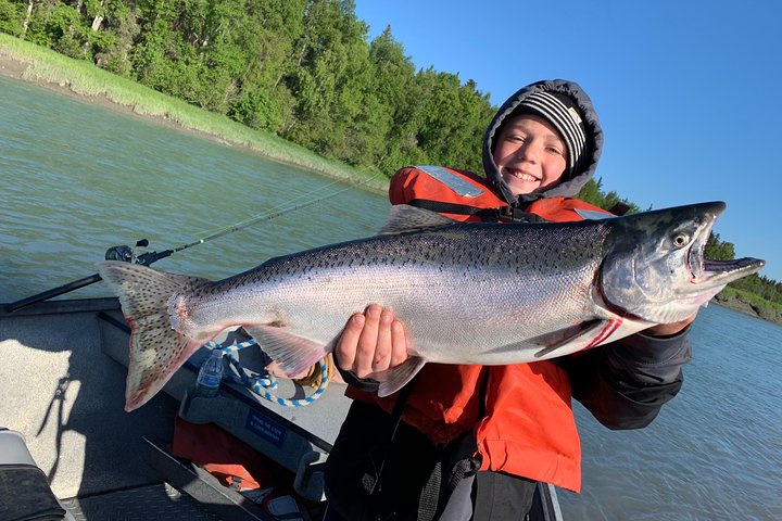 Full day Alaska Salmon Fishing on the Kenai Peninsula