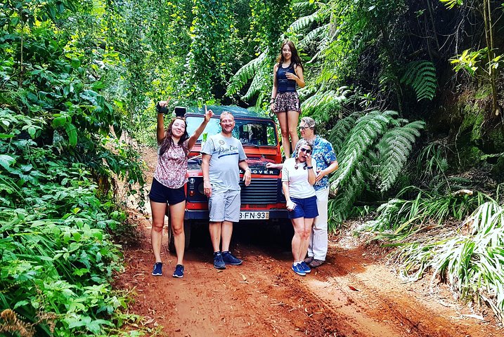 Jeep Tour Amazing West to Natural Pools -Full-Day