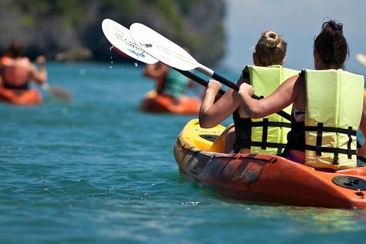Machalilla: Snorkeling, Kayaking, Birdwatching & Intro Diving