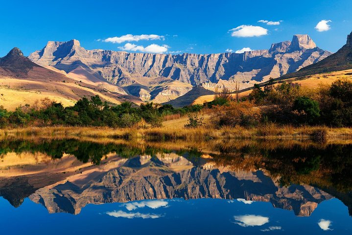 Drakensberg Mountains & Nelson Mandela Capture Site Full Day Safari
