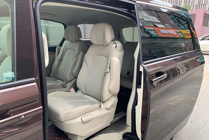 Osaka Kansai (KIX) Airport Private Transfers, pickup services.