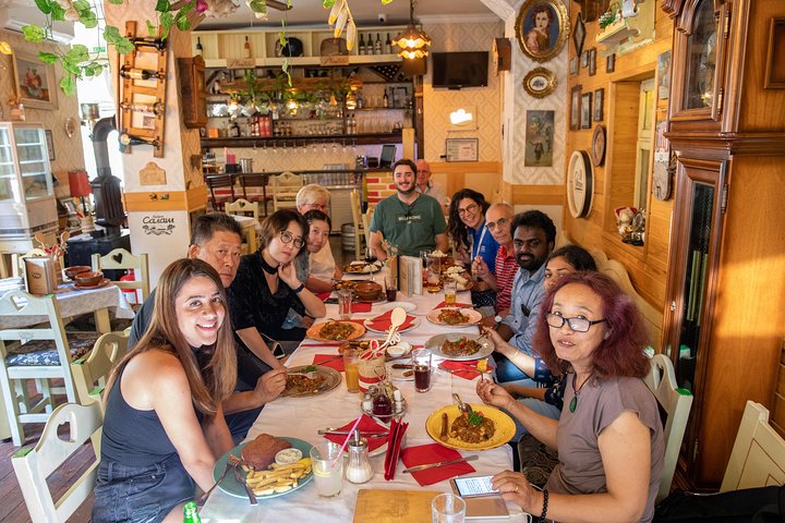Northern Serbia: Sremski Karlovci and Novi Sad Full-Day Tour from Belgrade