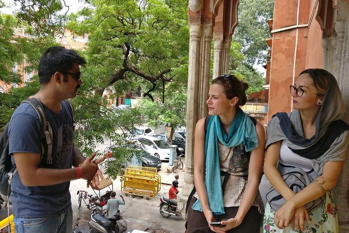Heritage & Cultural Trails of Bikaner (2 Hours Guided Walking Tour)