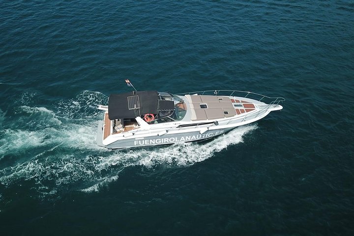 Boat Trip in Fuengirola, Dolphin Watching and Drinks