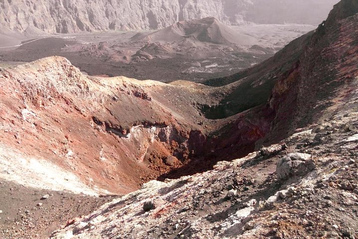Fogo Island: Spectacular Vulcano HIking Experience(2829 m)