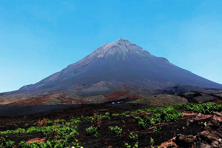 Fogo Island: Spectacular Vulcano HIking Experience(2829 m)