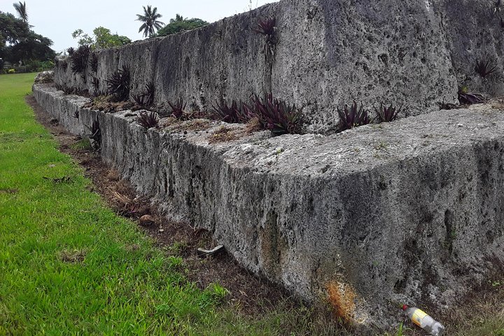 Full Island Cultural and History Tour