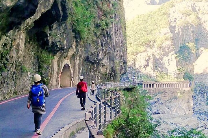 Taroko From Hualien In A Day