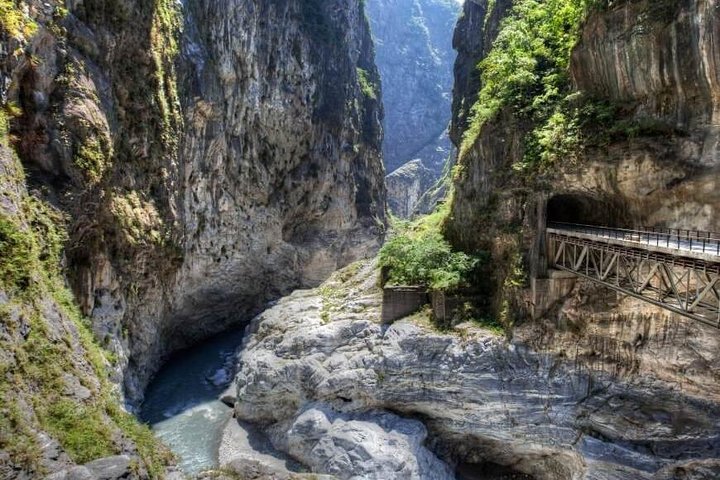 Taroko From Hualien In A Day