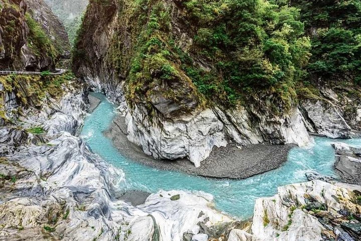 Taroko From Hualien In A Day