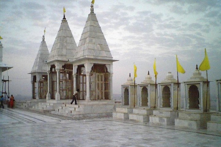 Gwalior Orchha Historic Tour With Datia & Sonagir