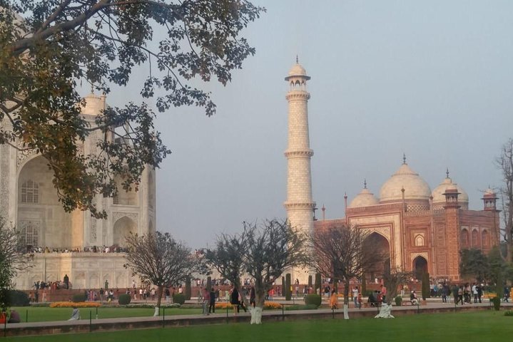 Gwalior to Agra Perfect day Tour Private