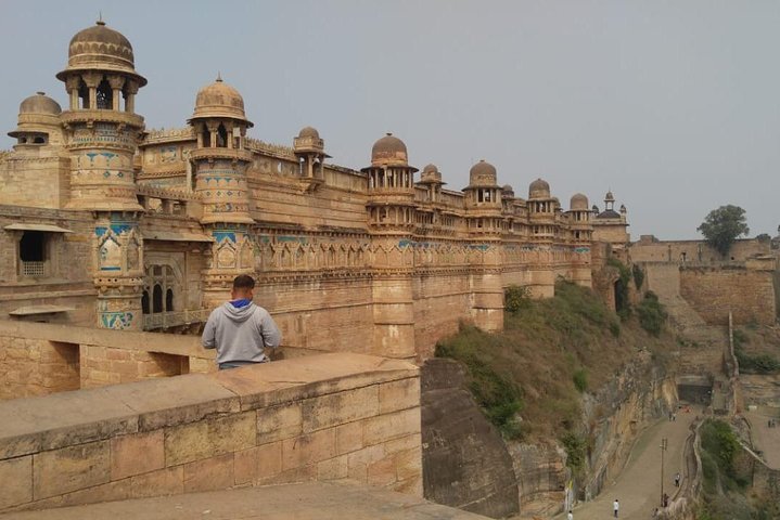Royal Gwalior Historical City Day tour