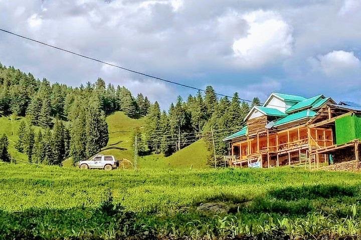 PRIVATE LUXURY KASHMIR TOUR 7 Nights 8 Days