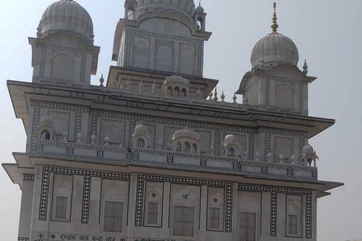 Royal Gwalior Historical City Day tour