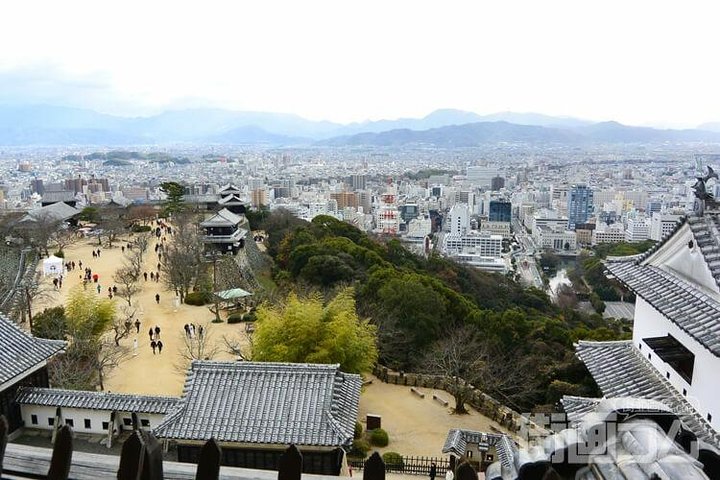 Matsuyama Customized Half-Day Tour with Licensed Local Guide