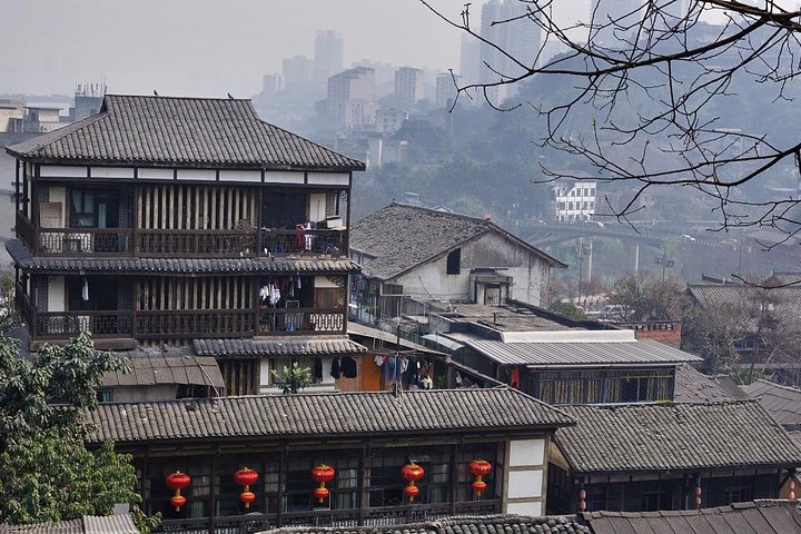 Flexible Chongqing Private Day Tour from Chengdu by Bullet Train