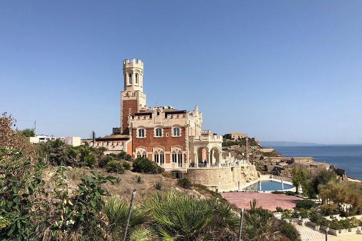Noto, Portopalo and Marzamemi tour from Syracuse with private driver