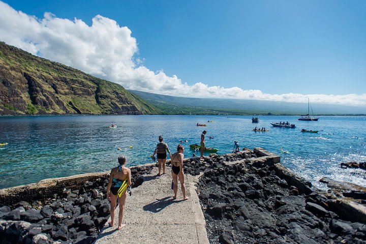 Big Island: Captain Cook Snorkel On A Power Catamaran With Lunch