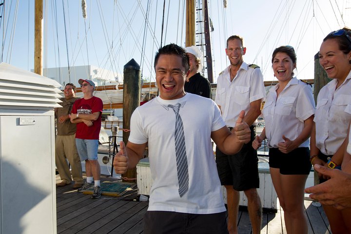 Key West Sunset Cruise: Dinner, Live Music & Drinks Included