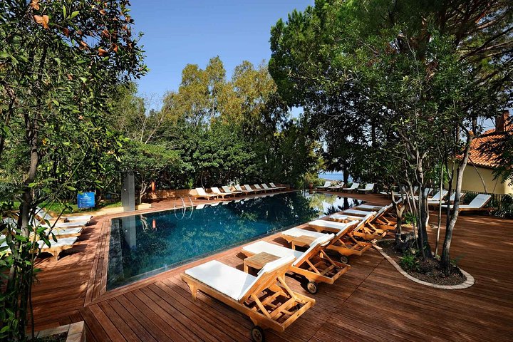 Alberi del Paradiso, Cefalù for APT Palermo or vice versa, Private Transfer