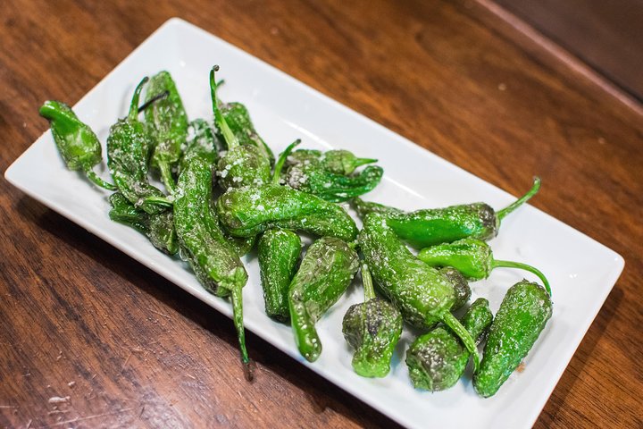 Madrid Tapas & Wine Tasting Food Tour – Small Group Local Bars