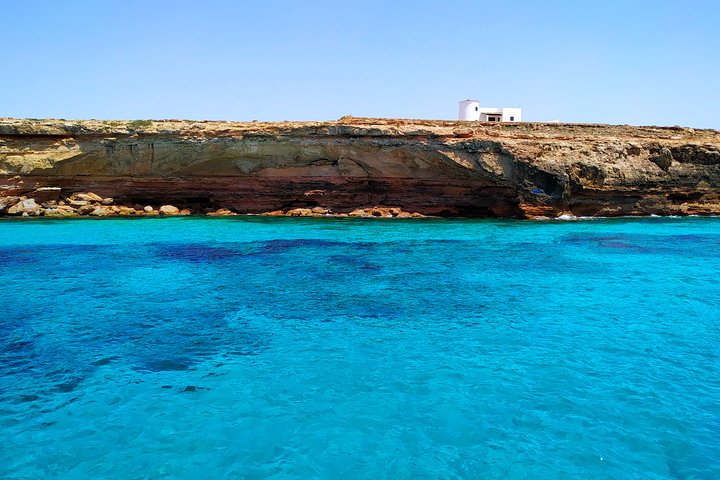 CRYSTAL WATERS SEA EXPERIENCE, from Figueretas