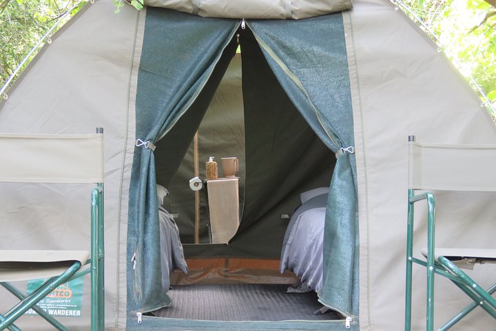 2 Nights Okavango Delta Mokoro WildCamping Tour, all-inclusive
