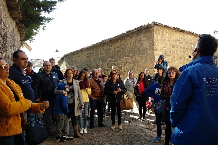 Guided tour of Úbeda with tickets Chapel Salvador and Sail Cobos