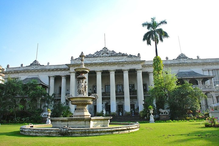 Kolkata - Sounds and Sights - Private Full Day City Tour