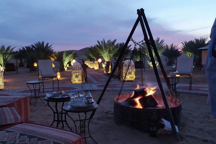 Merzouga: Overnight in Luxury Desert Camp with Camel Ride, meals & sandboarding