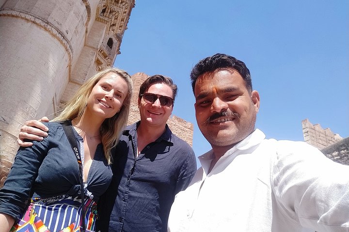 Mehrangarh Fort and Blue City Historic Tour with Local Guide