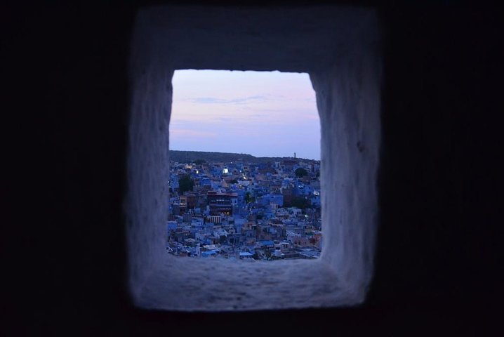 Mehrangarh Fort and Blue City Historic Tour with Local Guide
