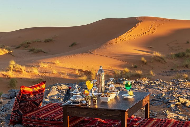 Merzouga: Overnight in Luxury Desert Camp with Camel Ride, meals & sandboarding