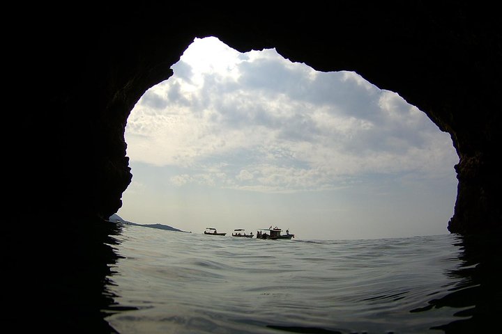 "Riviera di Ulisse" tour from Sperlonga to Gaeta