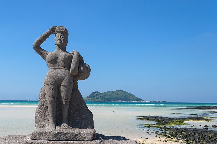 Full Day Essential Jeju Island Private tour for West Course