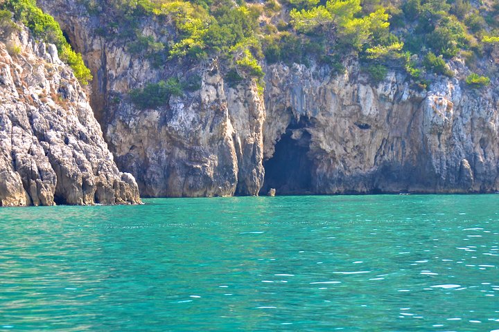 Gaeta Tour Riviera di Ulisse up to Sperlonga