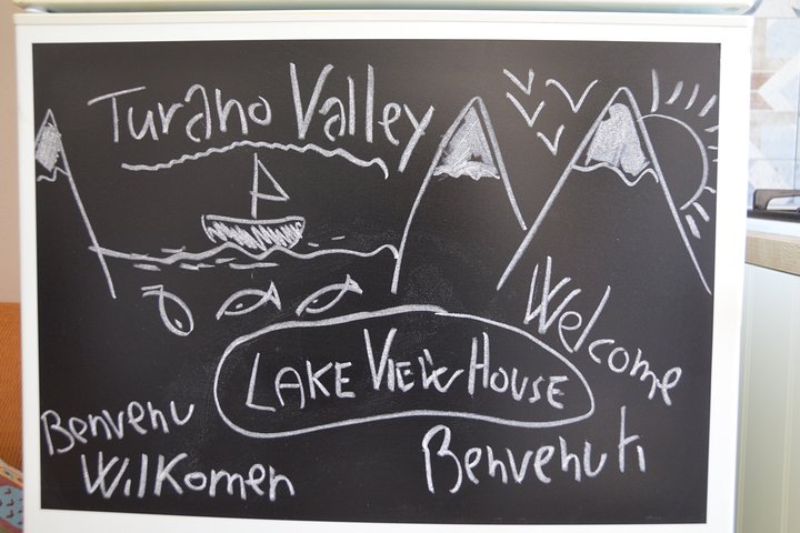 Hike Lake Castle and Good Food!